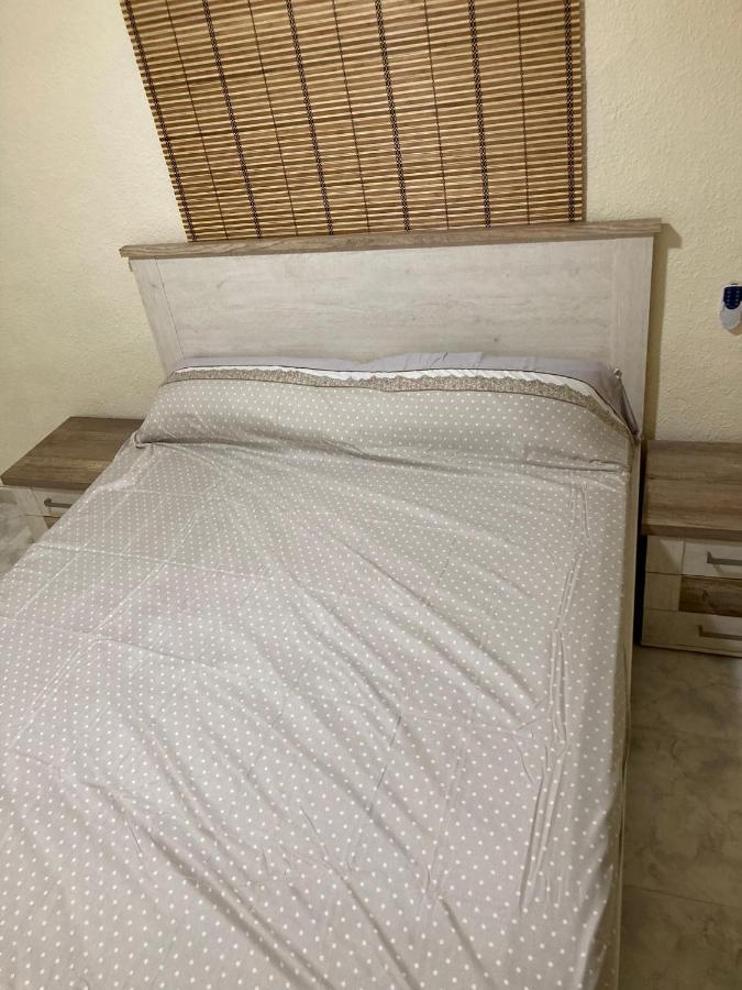 Ferienwohnung Apartamento A 100 Metros De La Playa Malvarrosa Valencia Exterior foto